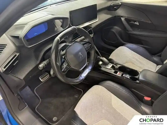 Peugeot 2008 moteur électrique 136 ch — photo 2