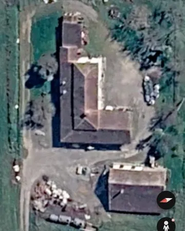 Vends corps de ferme et gite dans le gers