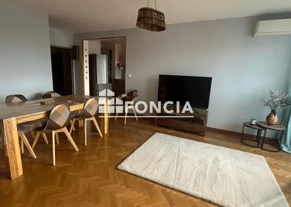 Appartement 3 pièces 93 m²