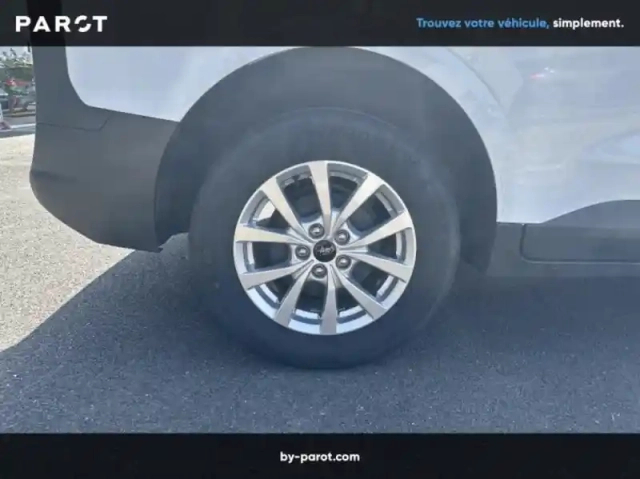 Ford Transit Courier fourgonnette 1.0 ecoboost 100ch trend — photo 6