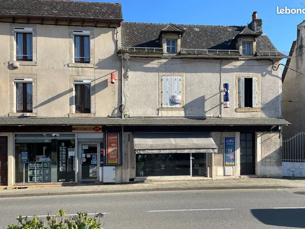 Immeuble 275 m²
