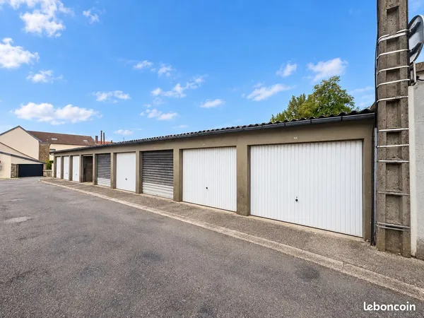 Parking/box 16 m² Chaumont