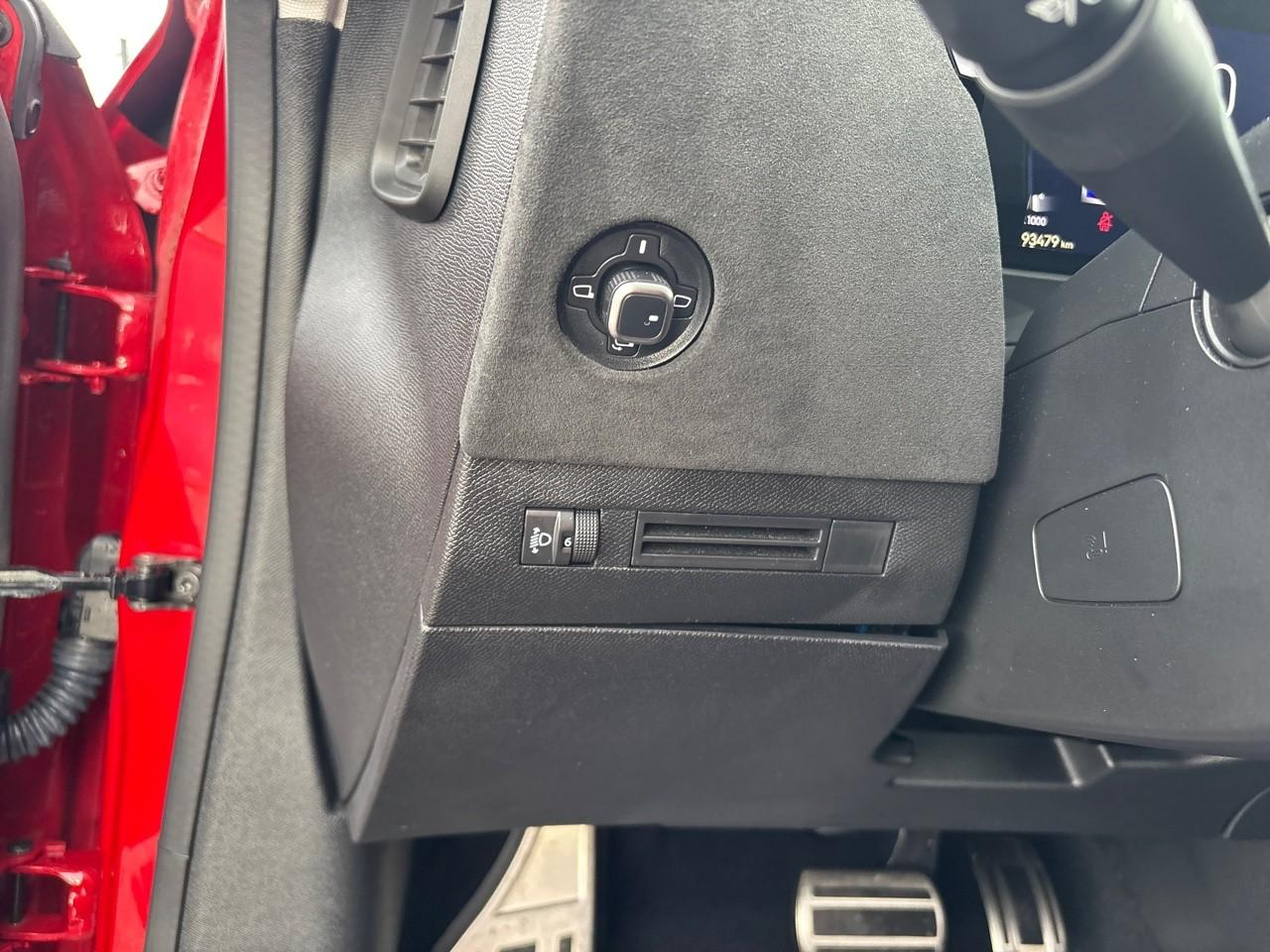 Ds Ds 4 bluehdi 130ch performance line automatique — photo 17