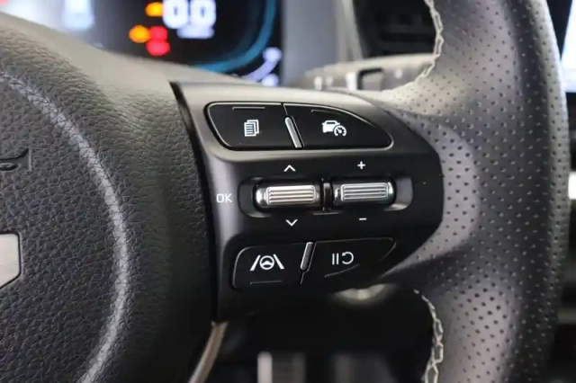 Kia Stonic 1.0 t-gdi 100 ch dct7 — photo 30
