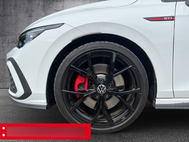 Volkswagen Golf 8 — photo 5