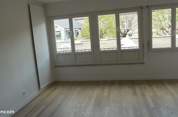 Vends Appartement Melun quartier Gare 43 m² avec Parking sous-sol et Cave