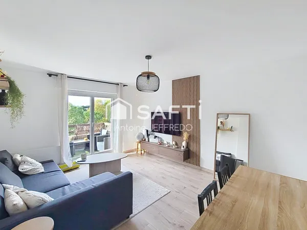 Nantes - T4 rénové, lumineux, avec balcon