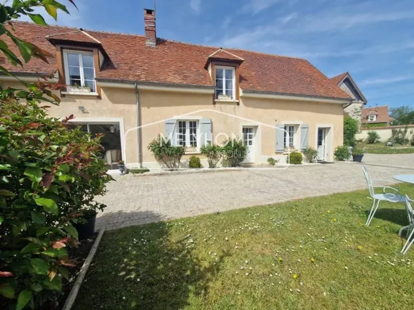 Maison 6 pièces 166 m²