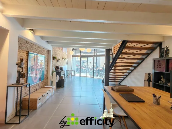 Local commercial 140 m²