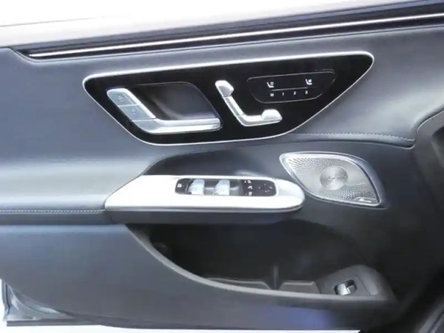 Mercedes Classe E berline amg 43 4matic classe / 295 merce — photo 20