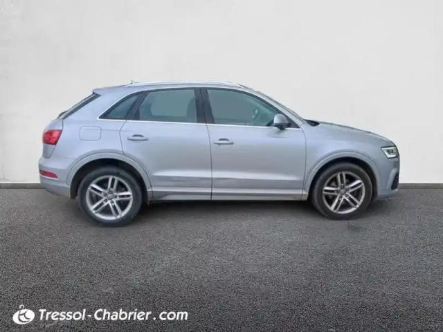 Audi Q3 2.0 tdi 120 ch s tronic 7 ambiente — photo 6