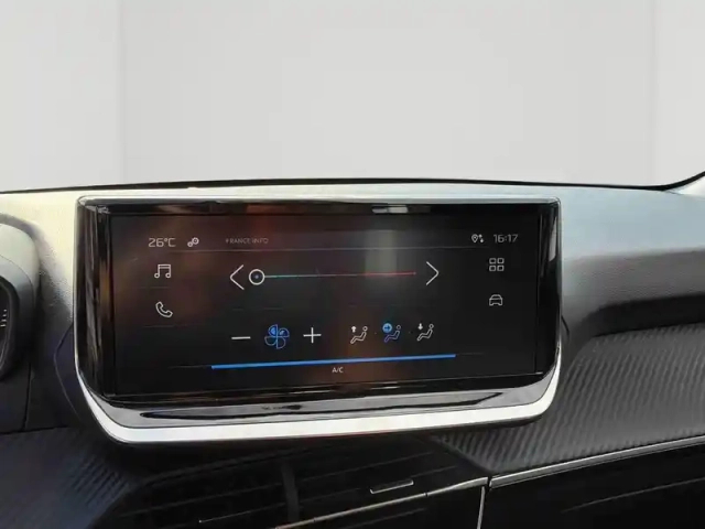 Peugeot 208 1.2 100ch s&amp;s style — photo 14