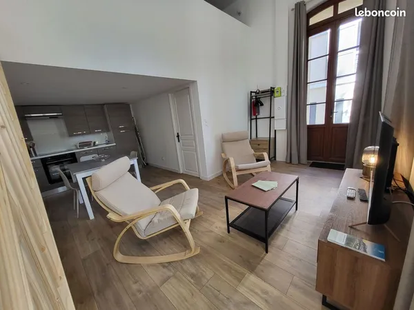 Appartement T2 Meublé Eyguières