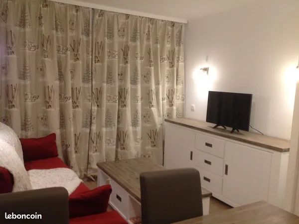 Appartement isola 2000