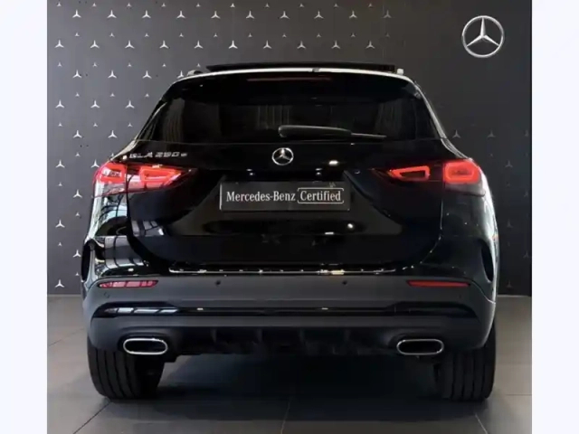 Mercedes Gla 250 e amg line — photo 25