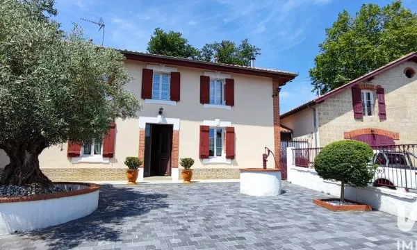 Maison 6 pièces 199 m²