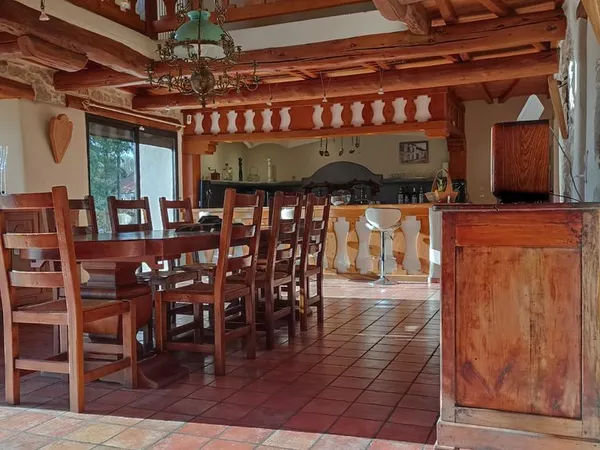 Maison pierre et bois exceptionnel