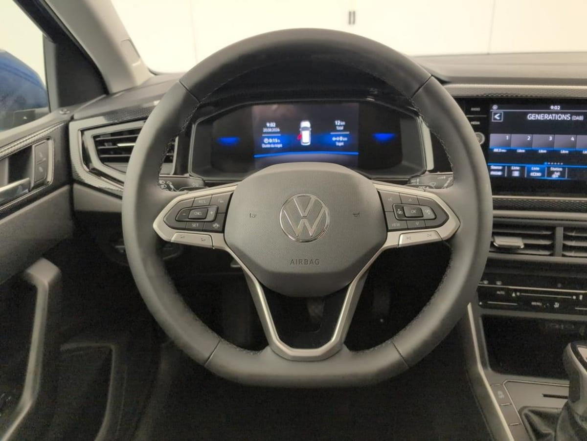Volkswagen Polo — photo 14