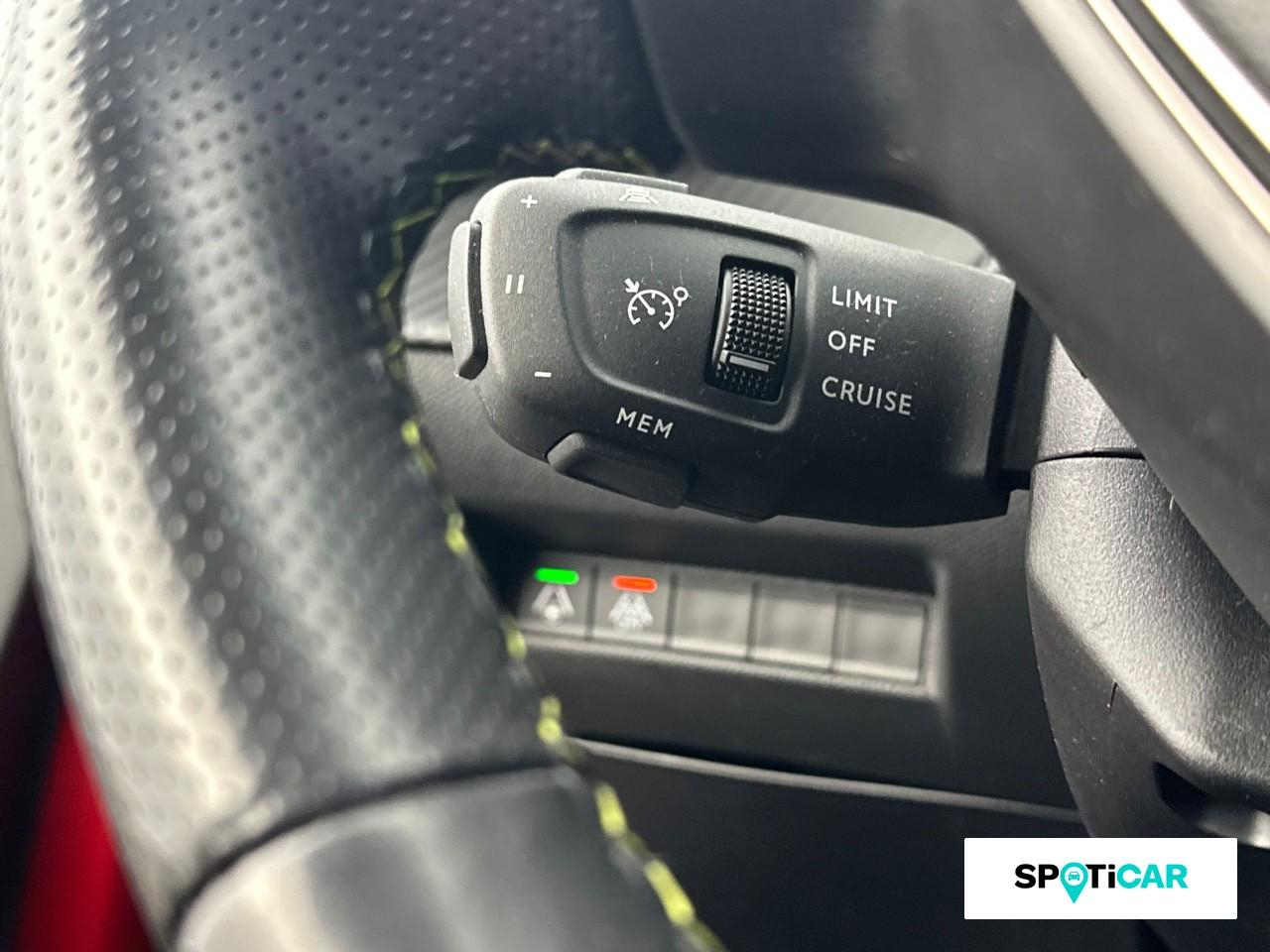 Peugeot 208 e-208 136ch gt pack — photo 18