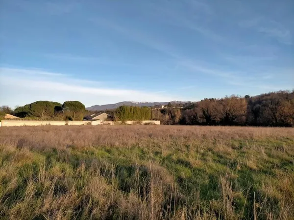 Terrain à bâtir