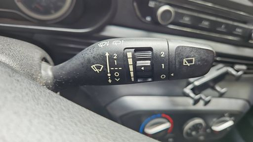 Hyundai i20 1.2 i 84 - Initia – 2023 – 71801 km – Essence – Boîte Manuelle — photo 15