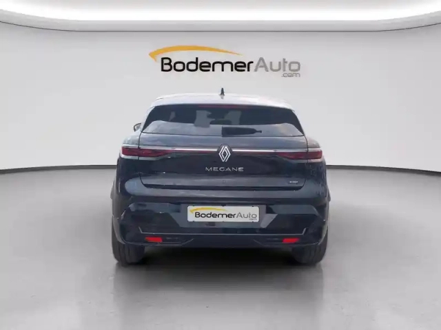 Renault Megane e-tech 220 ch autonomie confort gsr2 — photo 4