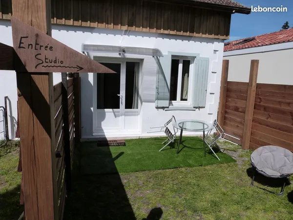 Location studio meublé