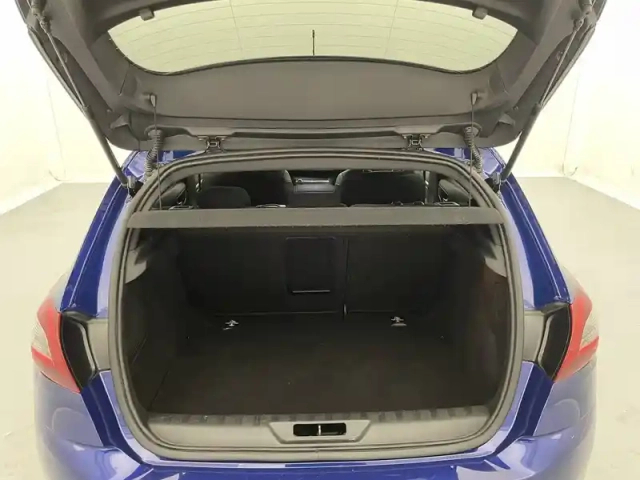 Peugeot 308 bluehdi 130ch s&amp;s eat8 — photo 13