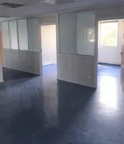 Local 294 m²