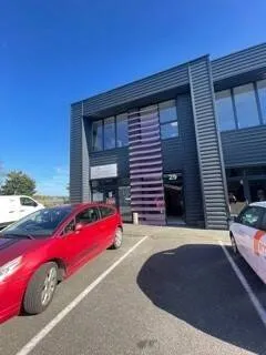 Local commercial 110 m²