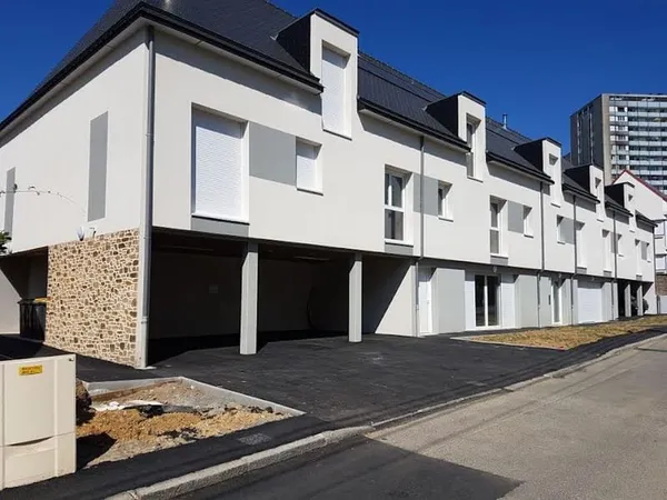 Studio 1 pièce 30 m²
