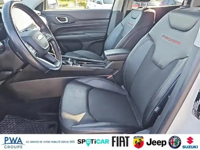 Jeep Compass 1.3 turbo t4 240ch phev 4xe trailhawk at6 eawd — photo 6