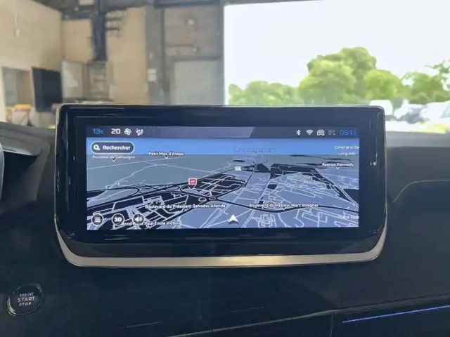 Peugeot 208 hybrid 145 ch e-dcs6 — photo 18