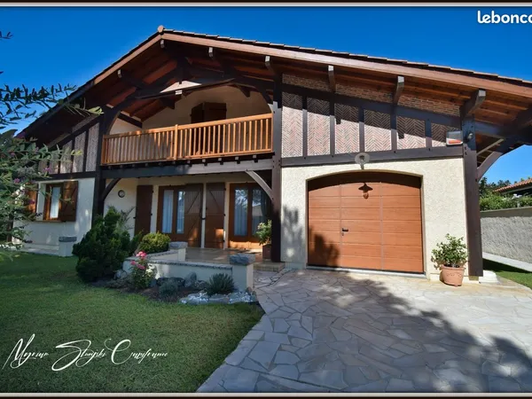 Maison 6 pièces 153 m²
