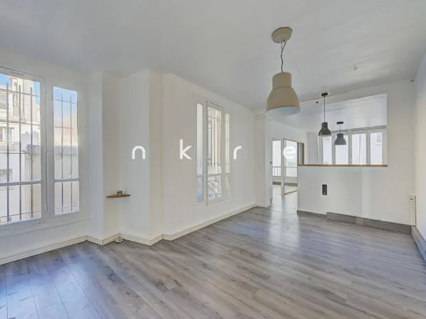 Bureaux 60 m²