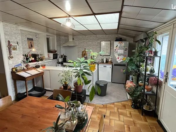 Maison avec jardin