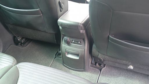 Renault Scenic 1.7 Blue dCi 120 EDC6 - Business – 2019 – 106796 km – Diesel – Boîte Automatique — photo 19