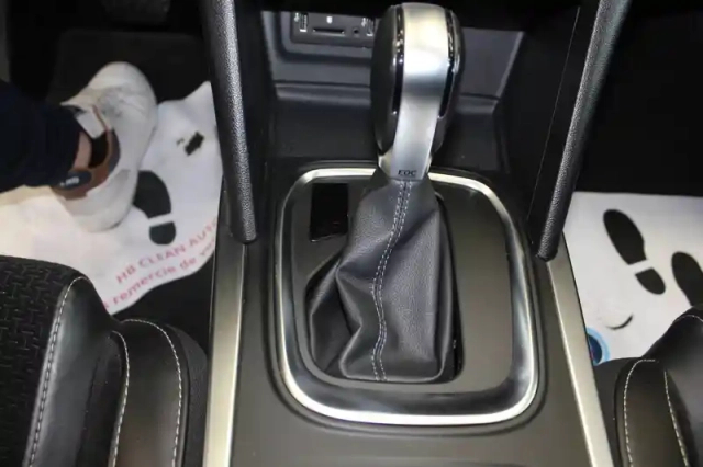 Renault Megane mégane iv berline dci 165 energy edc — photo 20