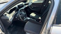 Peugeot 2008 1.2 Hybrid 145ch Style e-DCS6 — photo 12