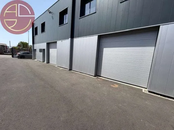 Location entrepôt neuf 426m² RE2020 à Cugnaux