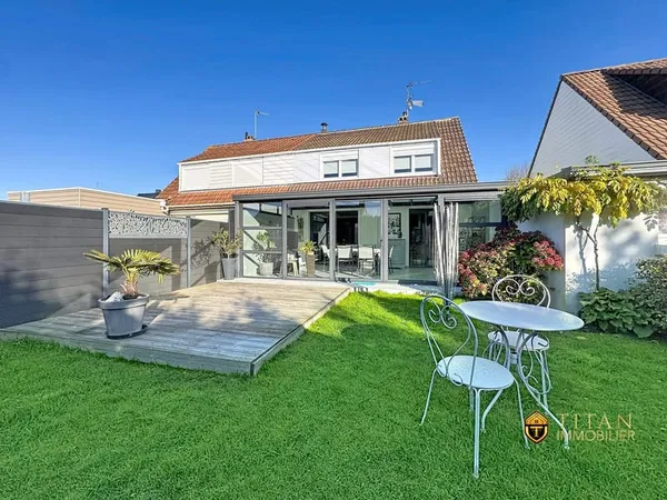Maison semi-mitoyenne de 108.74 m² - 3 chambres - véranda- ja