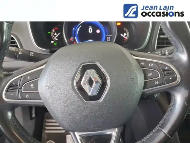 Renault Megane mégane iv estate blue dci 115 — photo 12