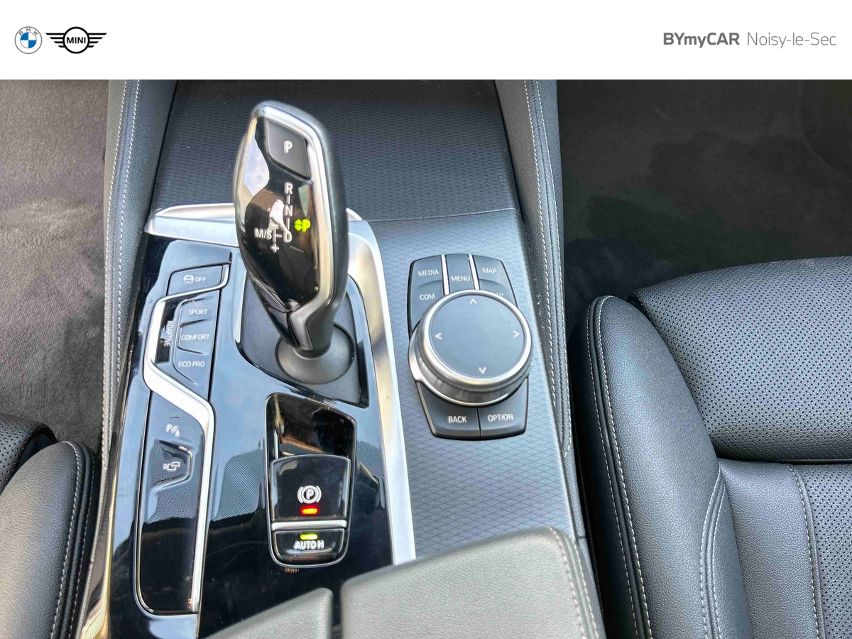 BMW Touring 520d TwinPower Turbo xDrive 190 ch BVA8 — photo 23