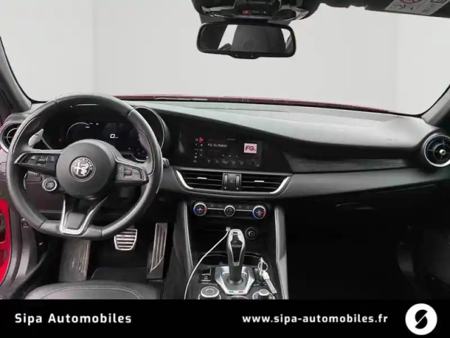 Alfa Romeo Giulia 2.2 160 ch at8 — photo 14