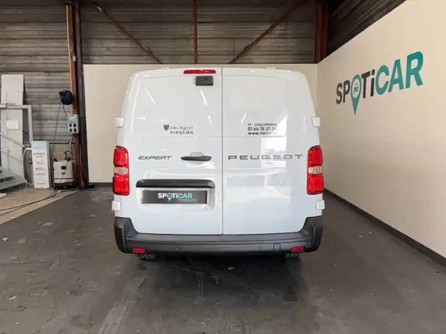 Peugeot Expert fgn xl diesel 150 ch automatique — photo 4