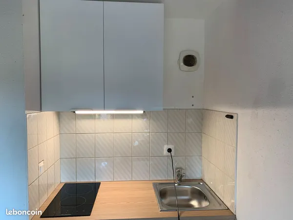 Duplex refait à neuf 3mn à pieds de la gare