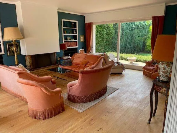 Maison 6 pièces 170 m²