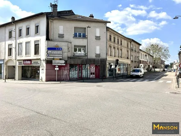 NEUVES-MAISONS hyper centre Immeuble de rapport