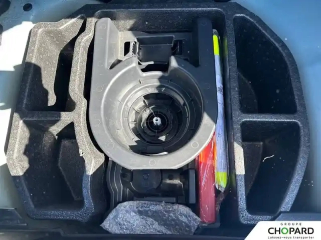 Peugeot 208 puretech 100 s&amp;s bvm6 — photo 28