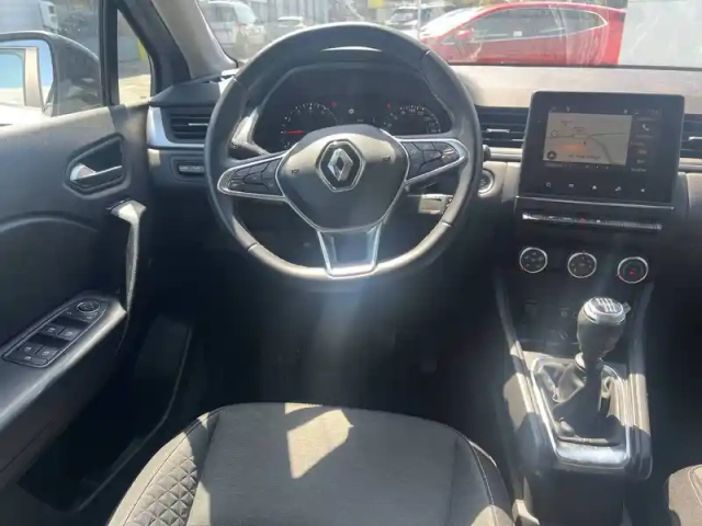 Renault Captur tce 90 - 21 — photo 24